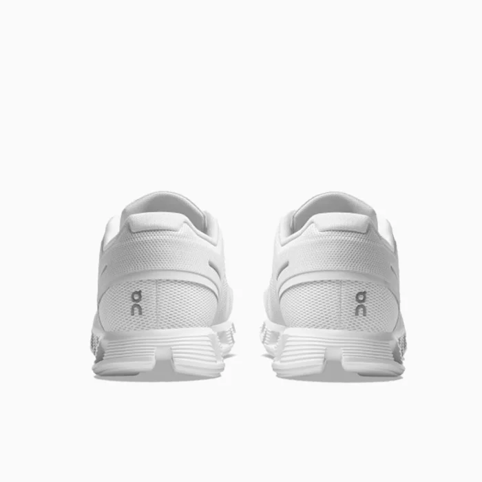 On running Cloud 5- White