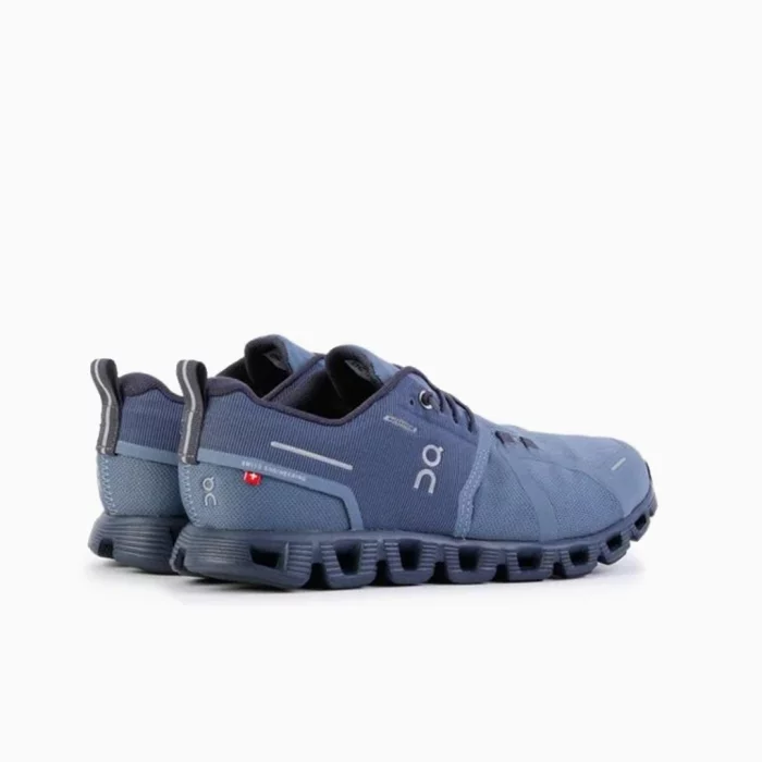 On running Cloud 5- Navy Blue