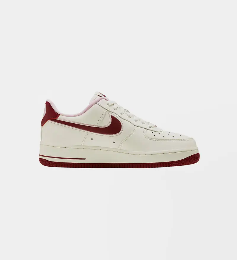 Nike Air Force 1- Valentine's Day