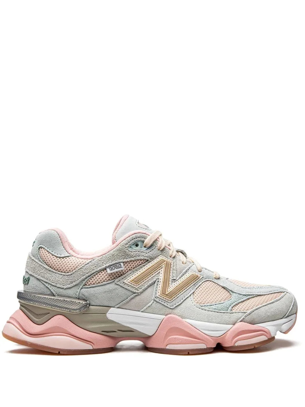 New Balance 9060 Sea Salt / Pink