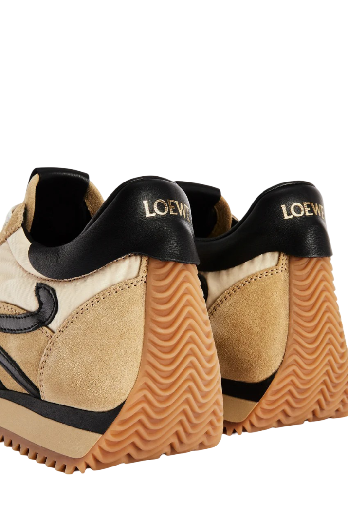 Flow Runner- Gold/Black