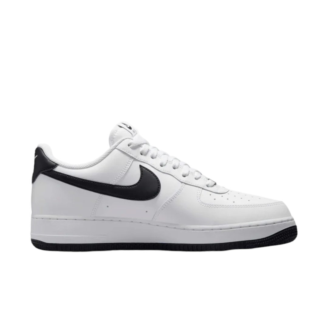 Air Force 1- White/Black