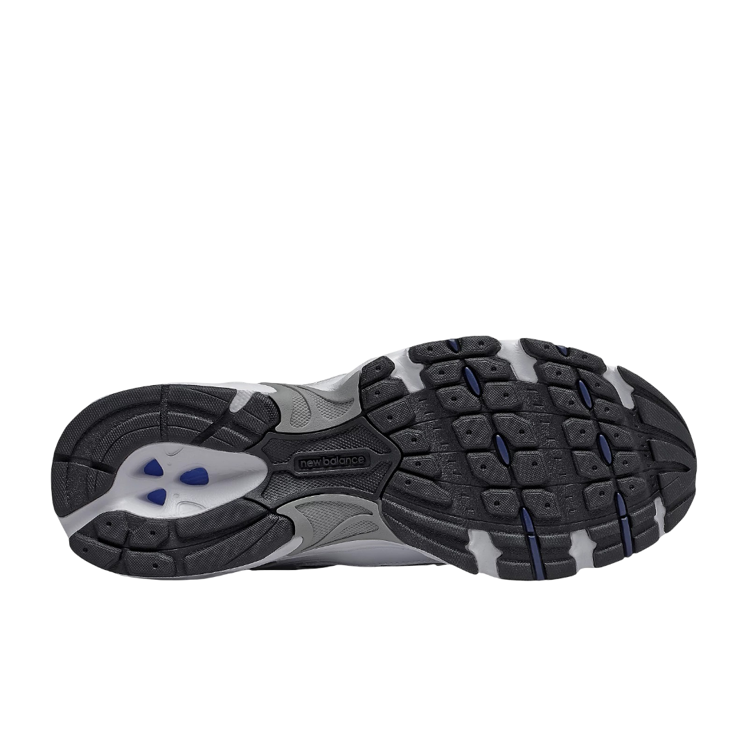 530- White with natural indigo